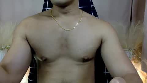 Snapshot of 000batman000 chatting on December 20, 5:57 am Bruce online show from December 20, 5:57 am