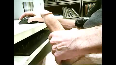 01quebecboy69 online show from April 23, 7:38 pm