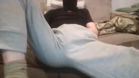 Snapshot of 029719 chatting on October 6, 11:09 pm Cute boi online show from October 6, 11:09 pm