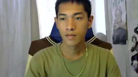 Snapshot of 0cir_asiansatisfy chatting on October 4, 1:32 am RICK online show from October 4, 1:32 am