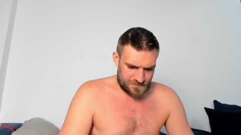 10in_deluxe online show from April 28, 3:17 pm