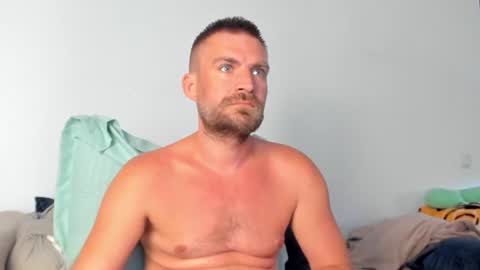 10in_deluxe online show from June 19, 12:21 pm