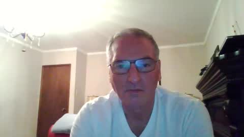 Snapshot of 123456ant chatting on December 25, 2:46 am 123456ant online show from December 25, 2:46 am