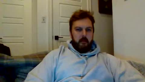 Snapshot of 123holt123 chatting on December 8, 6:33 am 123holt123 online show from December 8, 6:33 am