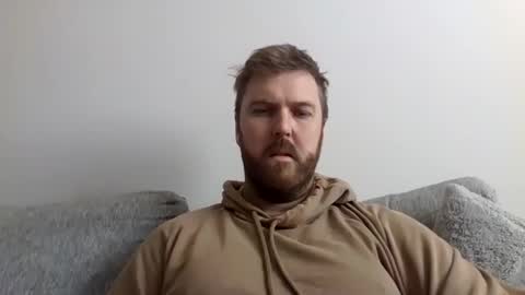 123holt123 online show from February 27, 7:24 pm