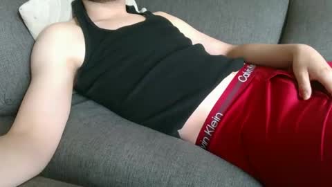 Snapshot of 18chillin chatting on October 23, 6:00 pm 18chillin online show from October 23, 6:00 pm