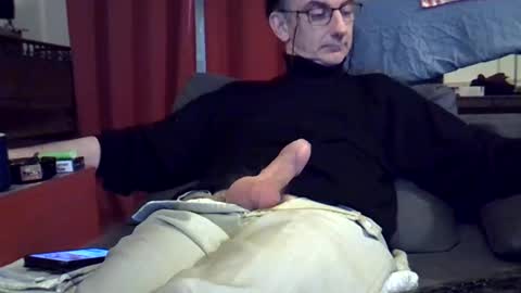 Snapshot of 18remy45 chatting on December 28, 6:18 pm 18remy45 online show from December 28, 6:18 pm