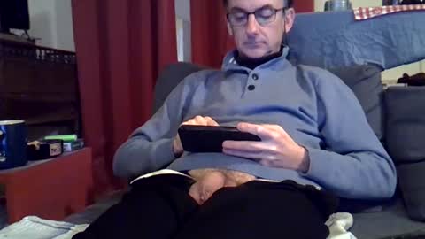 Snapshot of 18remy45 chatting on December 25, 7:13 pm 18remy45 online show from December 25, 7:13 pm