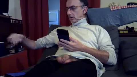Snapshot of 18remy45 chatting on September 8, 4:17 pm 18remy45 online show from September 8, 4:17 pm