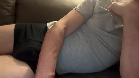 19shorty19 online show from June 1, 9:48 pm