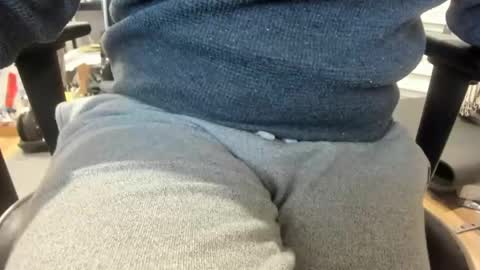1bigloadasian online show from January 11, 11:24 pm
