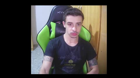 Snapshot of 1good_vibes1 chatting on October 5, 4:27 am 1good_vibes1 online show from October 5, 4:27 am