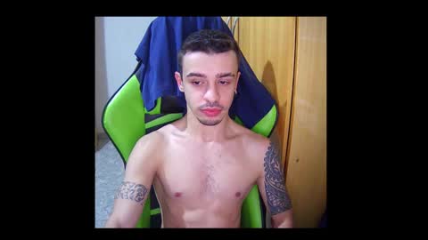 Snapshot of 1good_vibes1 chatting on March 10, 9:23 am 1good_vibes1 online show from March 10, 9:23 am