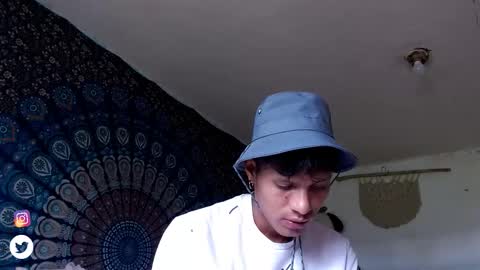 Snapshot of 1hannafordxxx chatting on October 14, 7:10 pm 1hannafordxxx online show from October 14, 7:10 pm