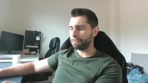 kam online show from March 24, 8:41 am