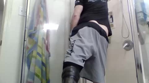 1legusvet online show from February 8, 7:51 pm