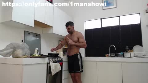 1manshow11 online show from January 14, 3:26 pm