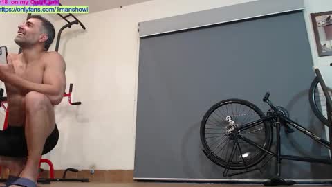 Snapshot of 1manshow11 chatting on October 17, 2:32 pm 1manshow11 online show from October 17, 2:32 pm