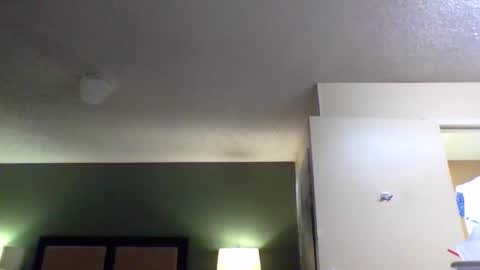 TheShyOne18 online show from April 12, 12:14 am