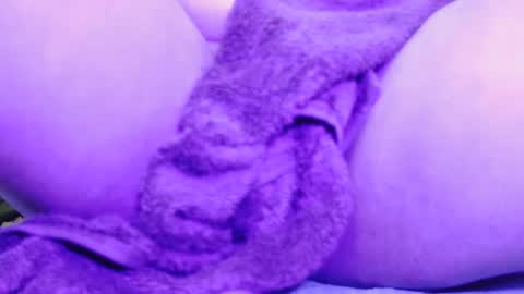 Snapshot of 1tallhispanic13 chatting on September 11, 6:29 pm 1tallhispanic13 online show from September 11, 6:29 pm
