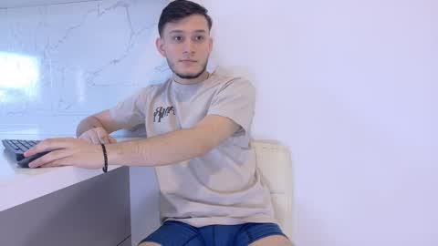 Tommy online show from March 15, 9:54 pm