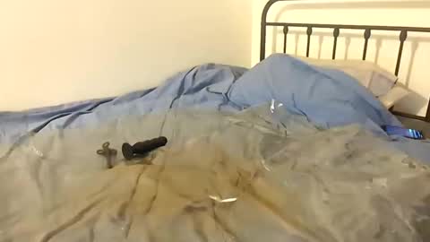 1toxiclust online show from January 13, 3:22 am