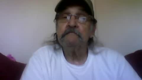 Snapshot of 1valentine chatting on September 24, 6:50 pm 1valentine online show from September 24, 6:50 pm