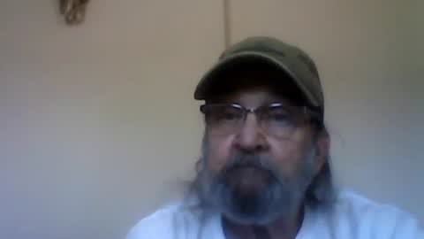1valentine online show from April 27, 8:25 pm