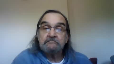 Snapshot of 1valentine chatting on December 18, 4:39 pm 1valentine online show from December 18, 4:39 pm
