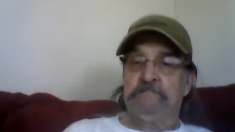 Snapshot of 1valentine chatting on October 2, 6:56 pm 1valentine online show from October 2, 6:56 pm