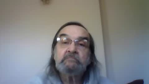 Snapshot of 1valentine chatting on January 10, 3:48 pm 1valentine online show from January 10, 3:48 pm