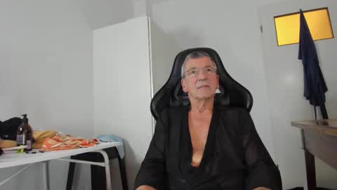 Henk online show from November 6, 4:54 pm