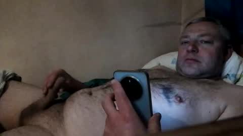 202990421 online show from April 4, 8:17 pm