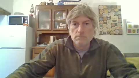 22esserre online show from November 19, 11:43 am