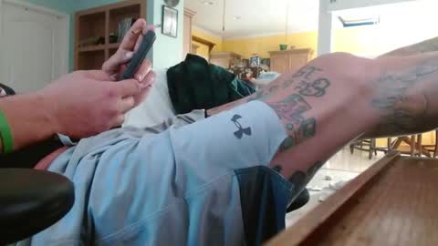 ThrillBilly online show from April 27, 9:53 pm