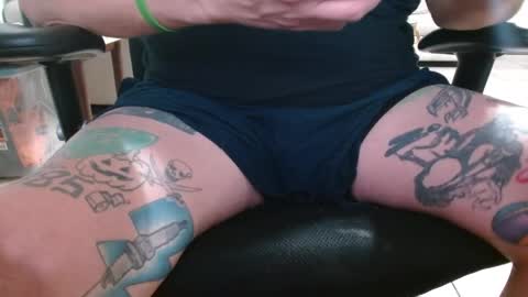 ThrillBilly online show from April 21, 2:51 am