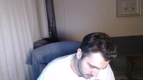 Snapshot of 2handsomeman chatting on October 16, 2:41 am Berk online show from October 16, 2:41 am