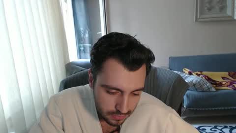 Snapshot of 2handsomeman chatting on October 19, 6:49 am Berk online show from October 19, 6:49 am