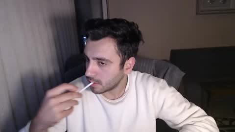 Snapshot of 2handsomeman chatting on October 24, 1:51 am Berk online show from October 24, 1:51 am