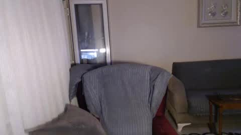 Snapshot of 2handsomeman chatting on October 22, 10:24 pm Berk online show from October 22, 10:24 pm