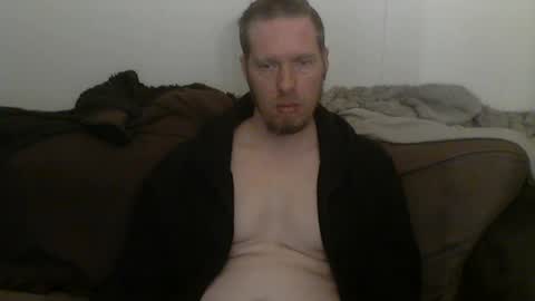 2small4you83 online show from May 26, 6:48 pm