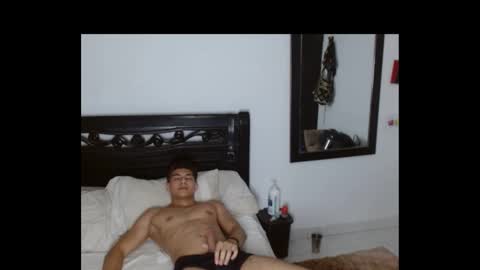 Snapshot of 333jose33324 chatting on September 15, 9:49 pm 333jose33324 online show from September 15, 9:49 pm