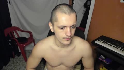 Snapshot of 37sins chatting on October 13, 1:11 am Alex THE BIG SNAKE DUDE online show from October 13, 1:11 am