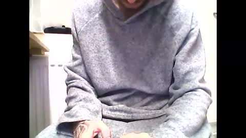 Snapshot of 420feetloverr420 chatting on February 10, 1:46 am 420feetloverr420 online show from February 10, 1:46 am