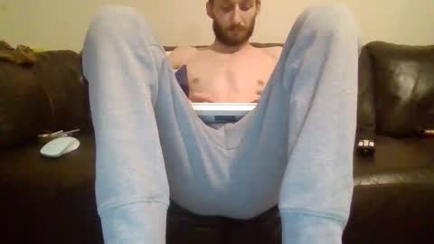 420feetloverr420 online show from November 18, 1:09 am