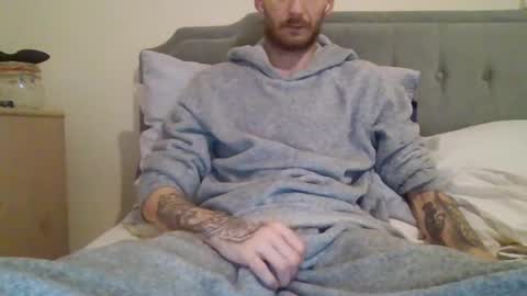 420feetloverr420 online show from February 3, 9:14 am