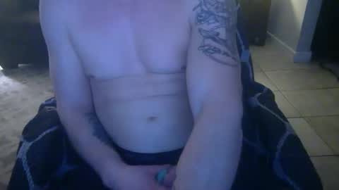 Snapshot of 42o_blah chatting on January 10, 5:45 pm 42o_blah online show from January 10, 5:45 pm