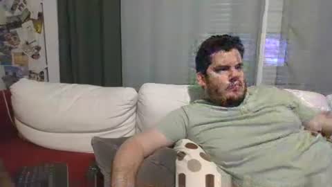 44cockevin online show from December 25, 11:42 pm