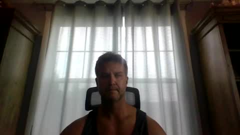 Snapshot of 45andfit chatting on September 10, 2:49 pm 45andfit online show from September 10, 2:49 pm