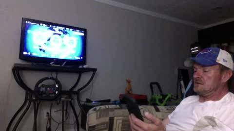 4djmoore online show from March 26, 2:15 am